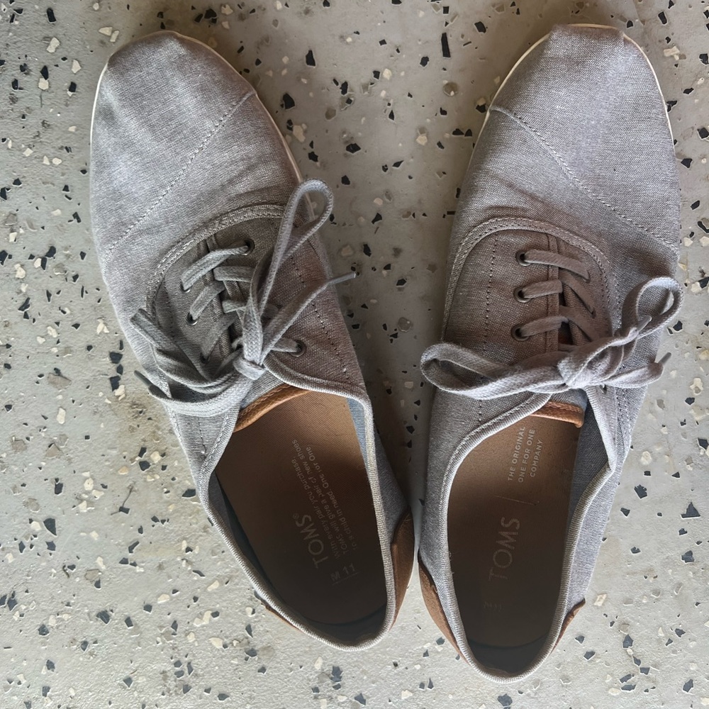 Men’s TOM shoes